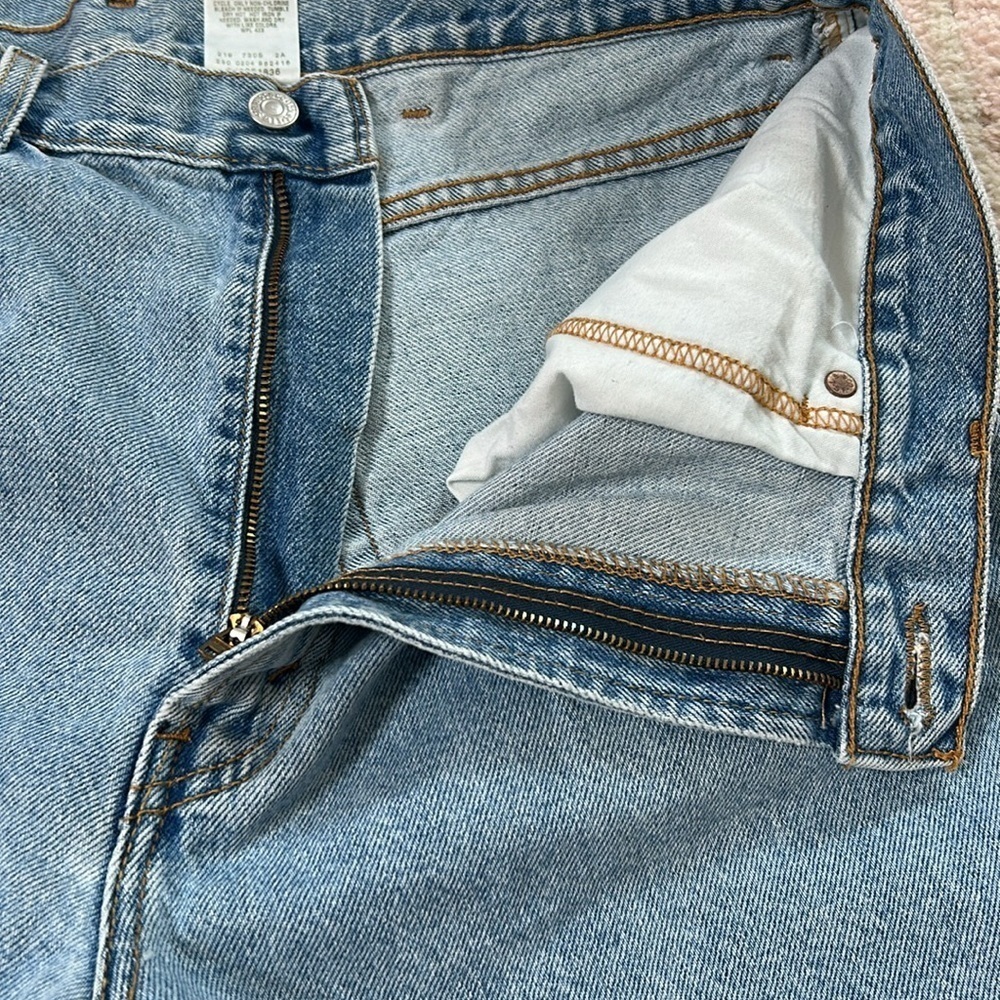 Vintage Levis 505 Jorts Denim Jean Shorts Size 38 Dad short Light wash Classic - Picture 15 of 15
